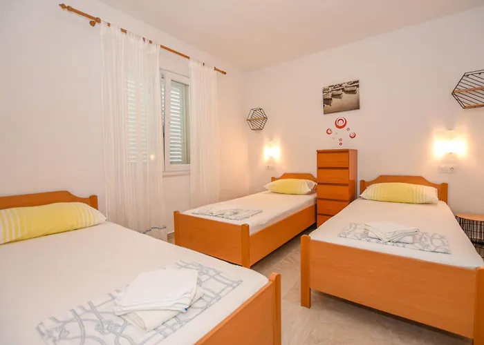 Oleandra Apartment