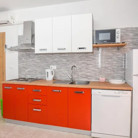 Appartement Neve - 50 M From *